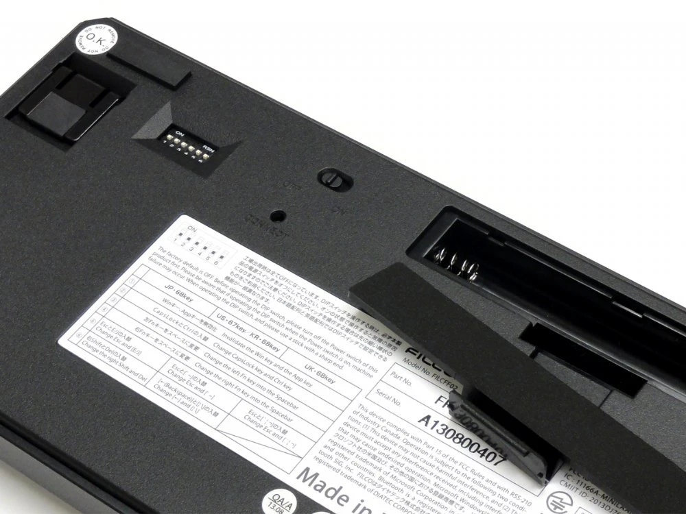 USA Majestouch MINILA Air 67 Key MX Blue Click Bluetooth Keyboard 9 USA Majestouch MINILA Air 67 Key MX Blue Click Bluetooth Keyboard - Image 9